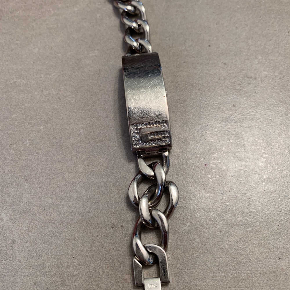 guess watch